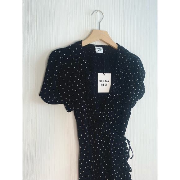 SUNDAY BEST B&W Polka Dot Short Sleeve Ruffle Trim Wrap Dress US MEDIUM NWT - Picture 9 of 16